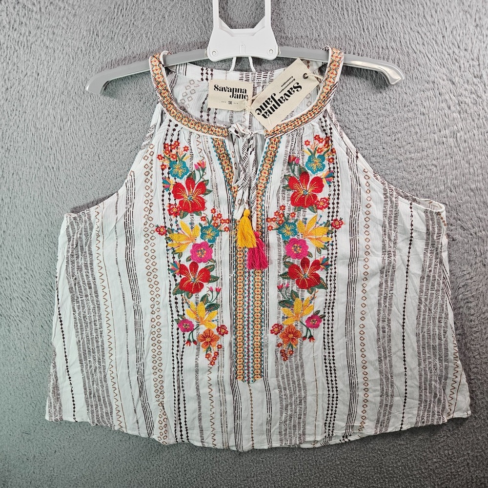 NEW Savanna Jane Sleeveless Top Women 1X Colorful Floral Embroidered White